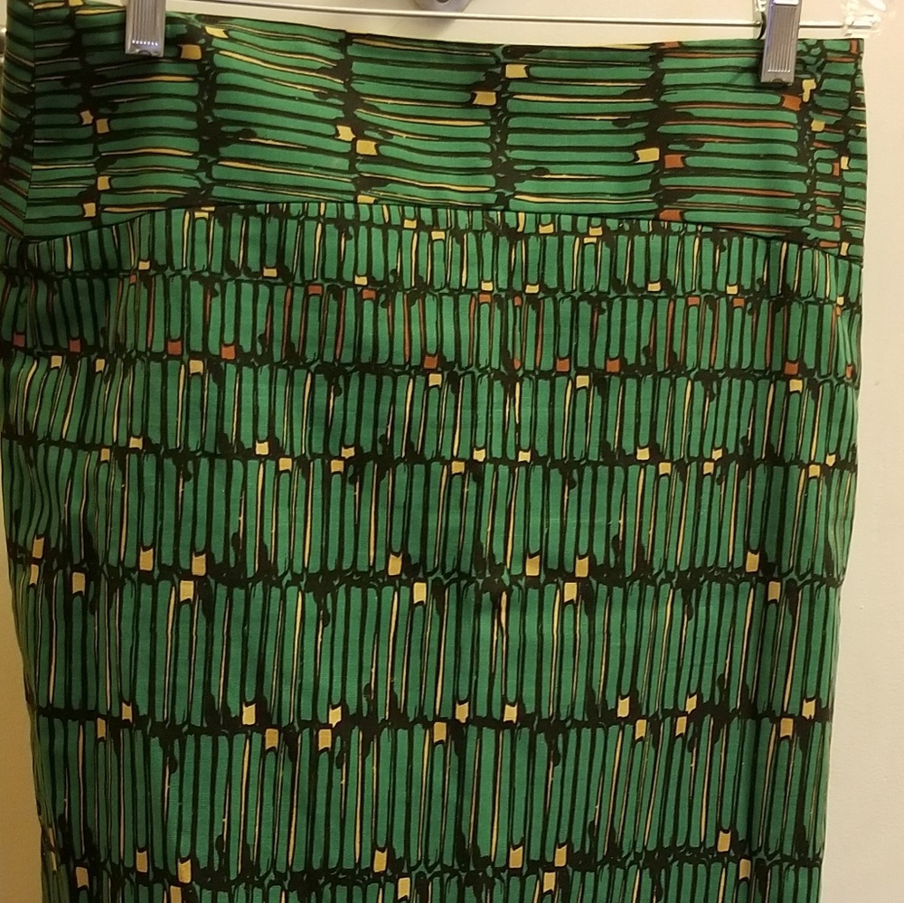 The Limited Size 8 Pencil Skirt